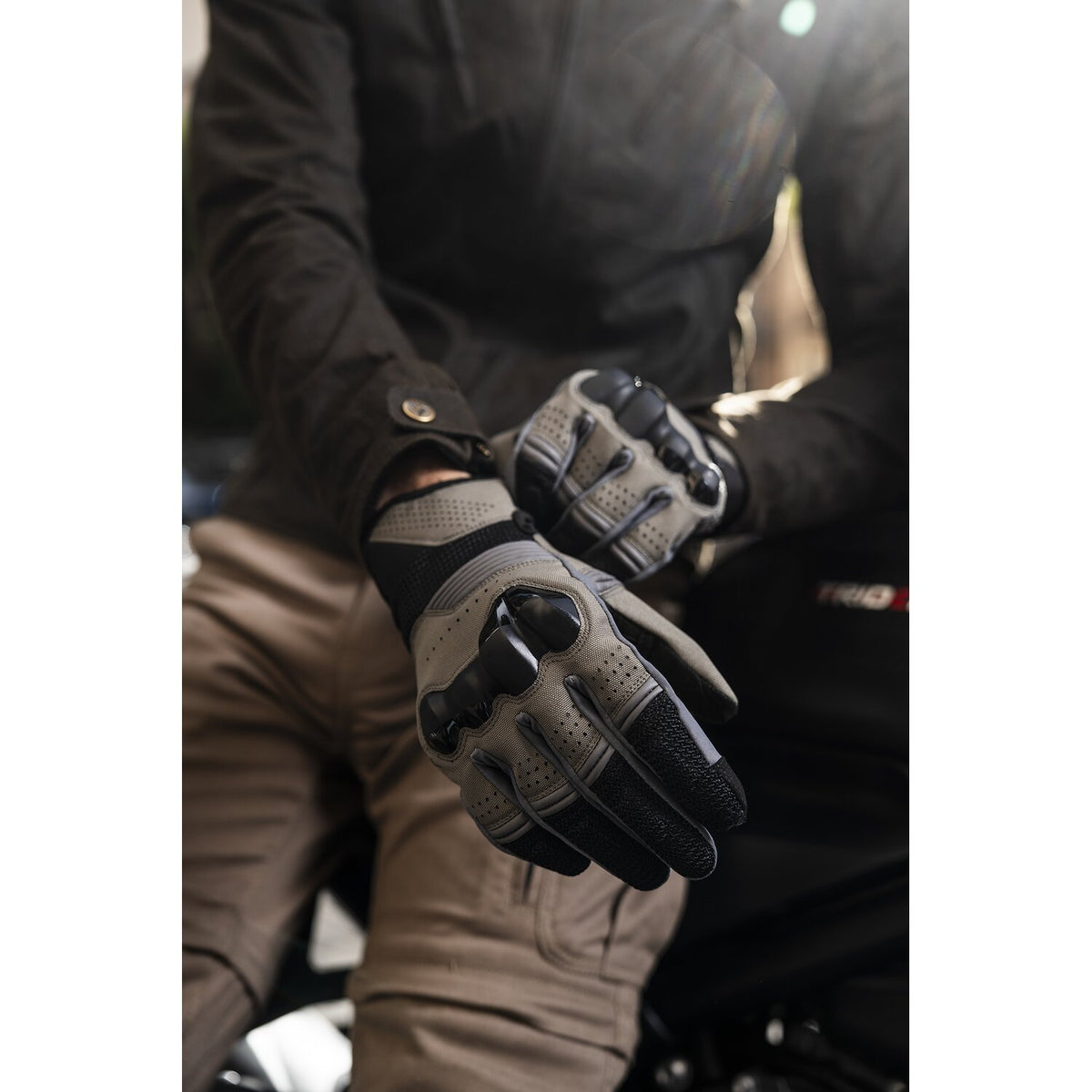 By City Heko gloves green 6