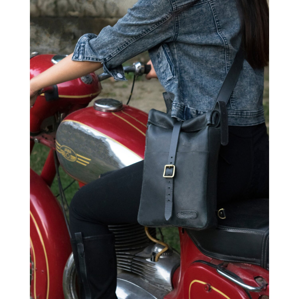 Tripmachine Trip Machine, Mini backpack/saddlebag 3.3 liter. Black 3