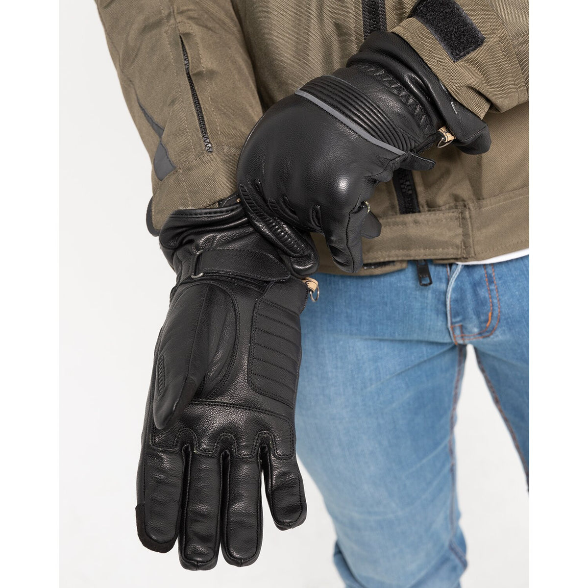 By City Lyon gloves black 9