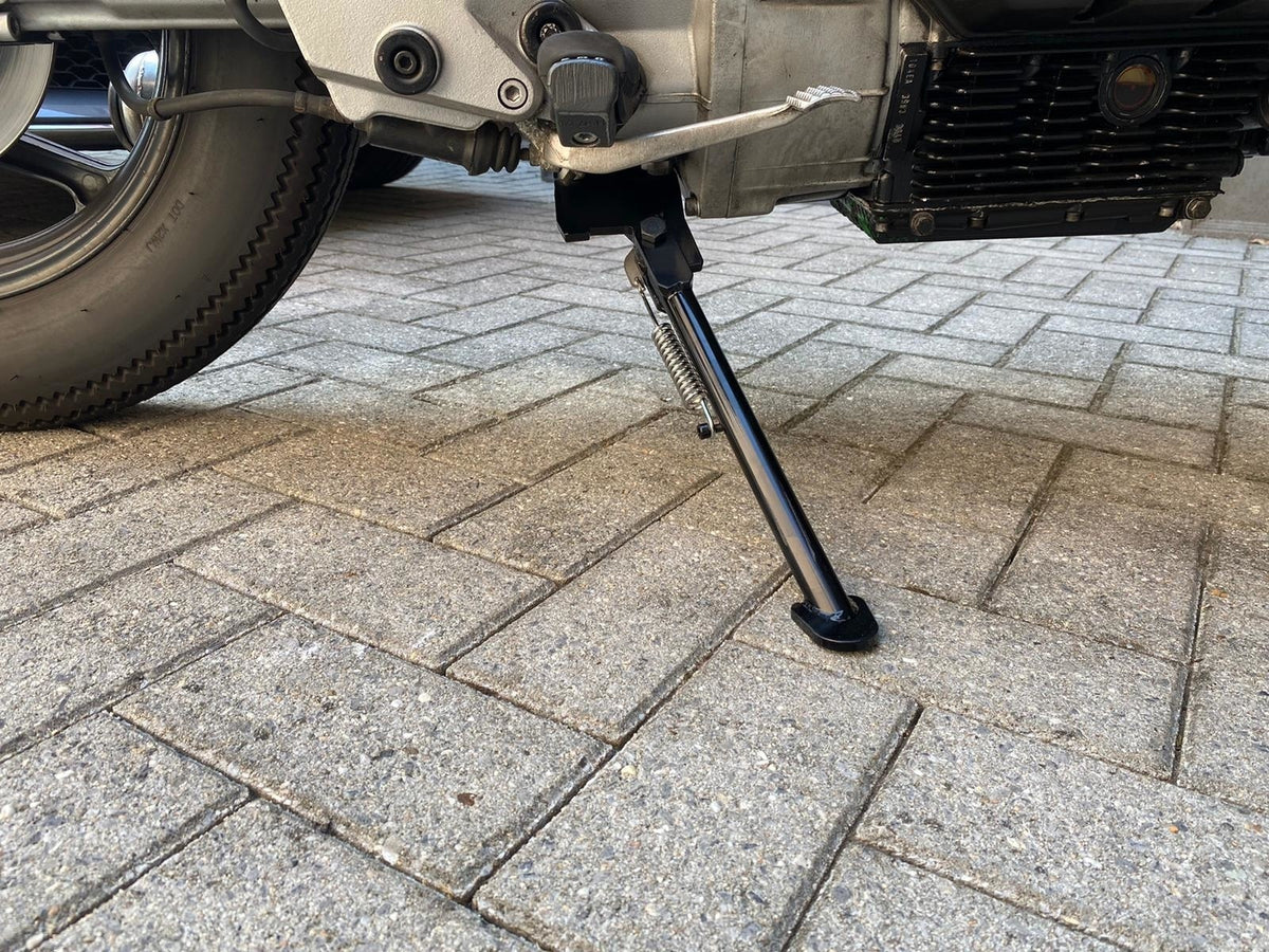 BMW K SERIES side stand on the right